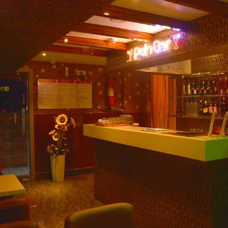 Hotel Bipasha ميناء بلير المظهر الخارجي الصورة