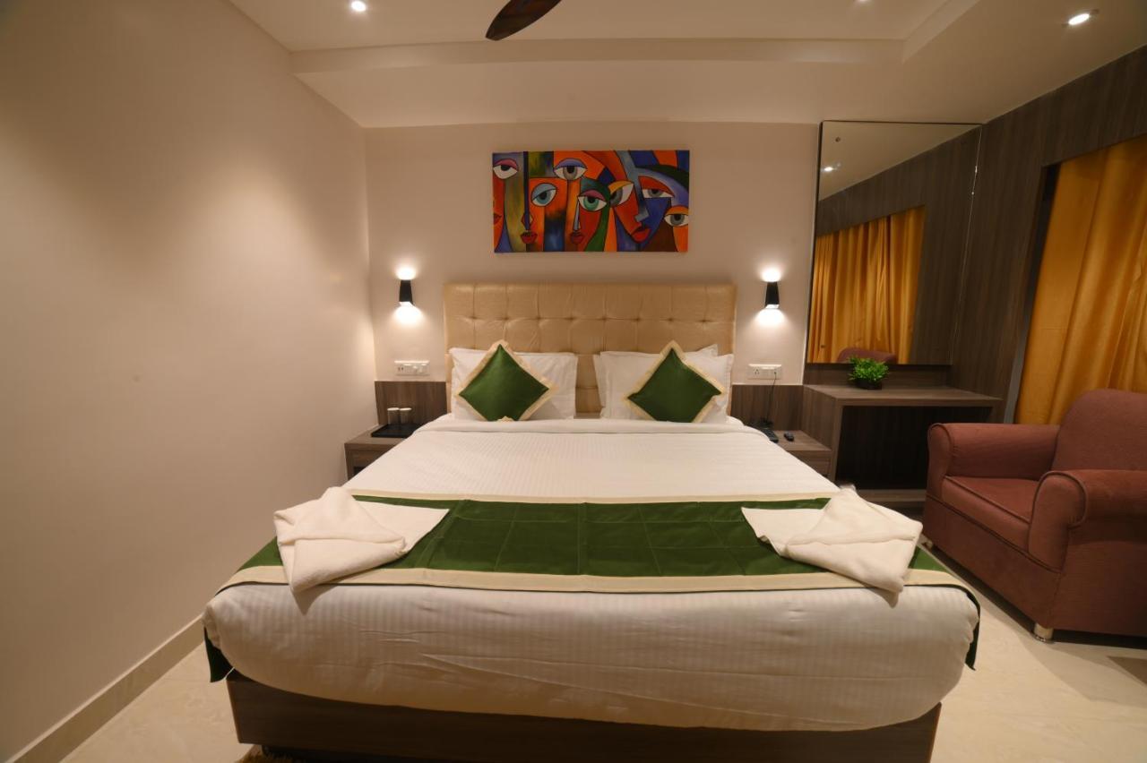 Hotel Bipasha ميناء بلير المظهر الخارجي الصورة